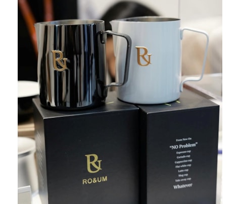 Milk Pitcher WPM #41 Competition Ed. RORA & UMPAUL Branco 600ml